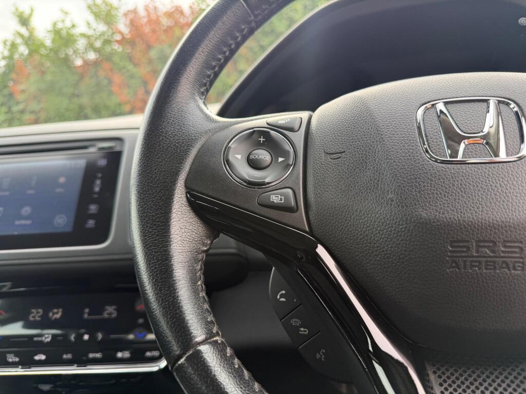 2016 Honda HR-V thumbnail 37