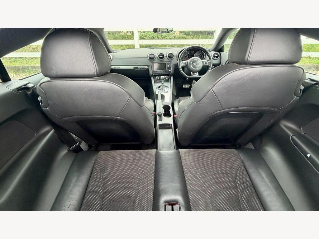 2012 Audi TT thumbnail 35