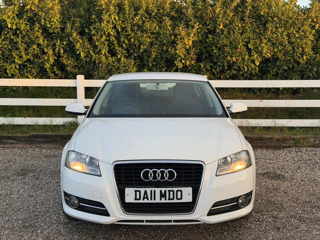 2011 Audi A3 thumbnail 2