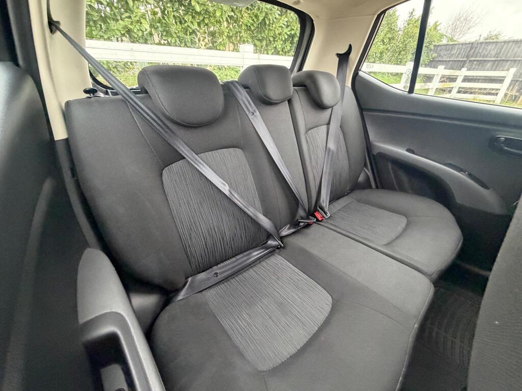 2012 Hyundai i10 thumbnail 20