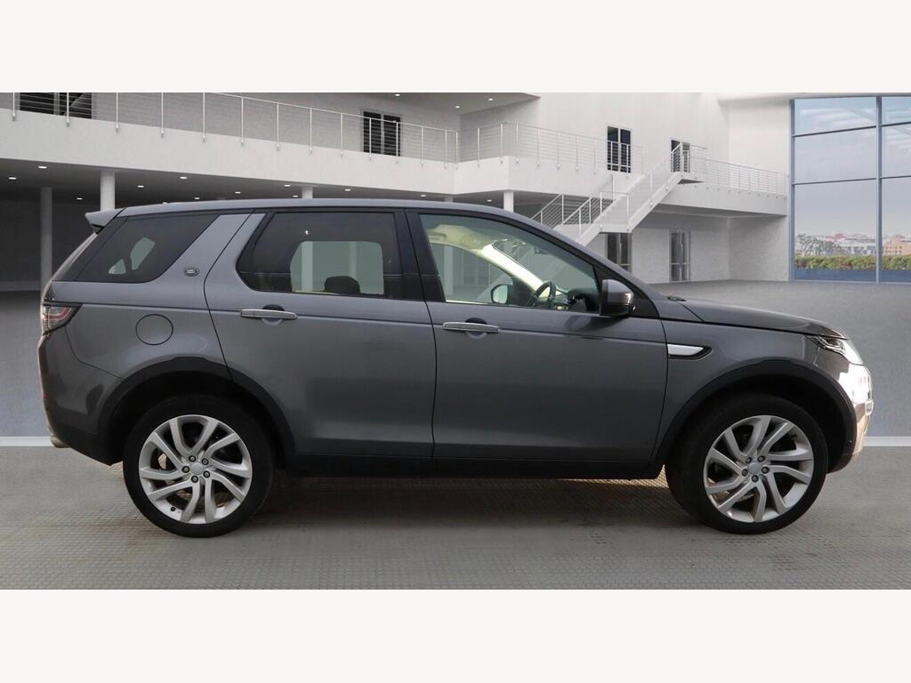 2017 Land Rover Discovery Sport thumbnail 5