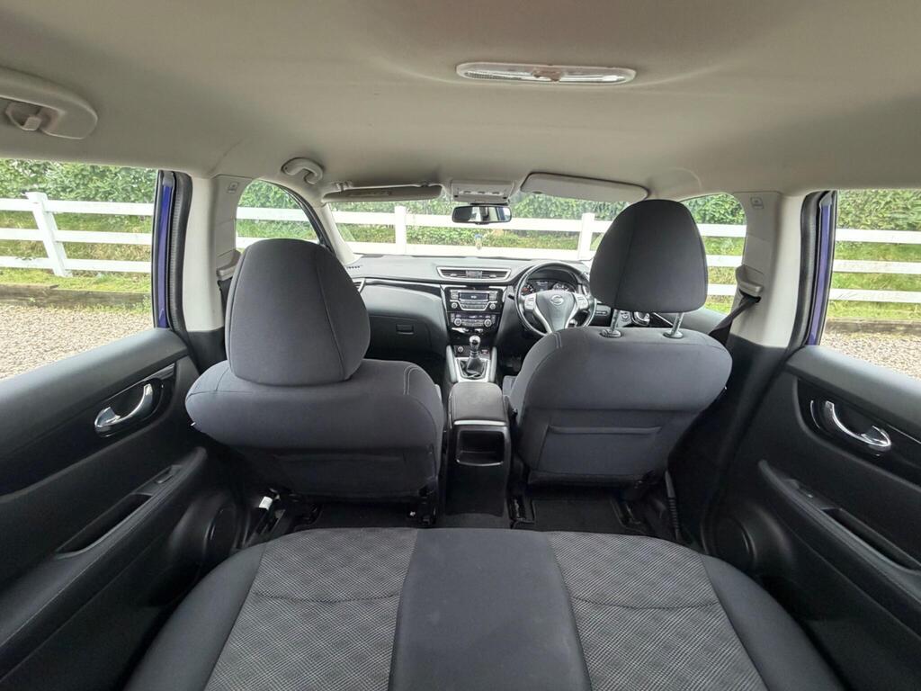 2014 Nissan Qashqai thumbnail 21