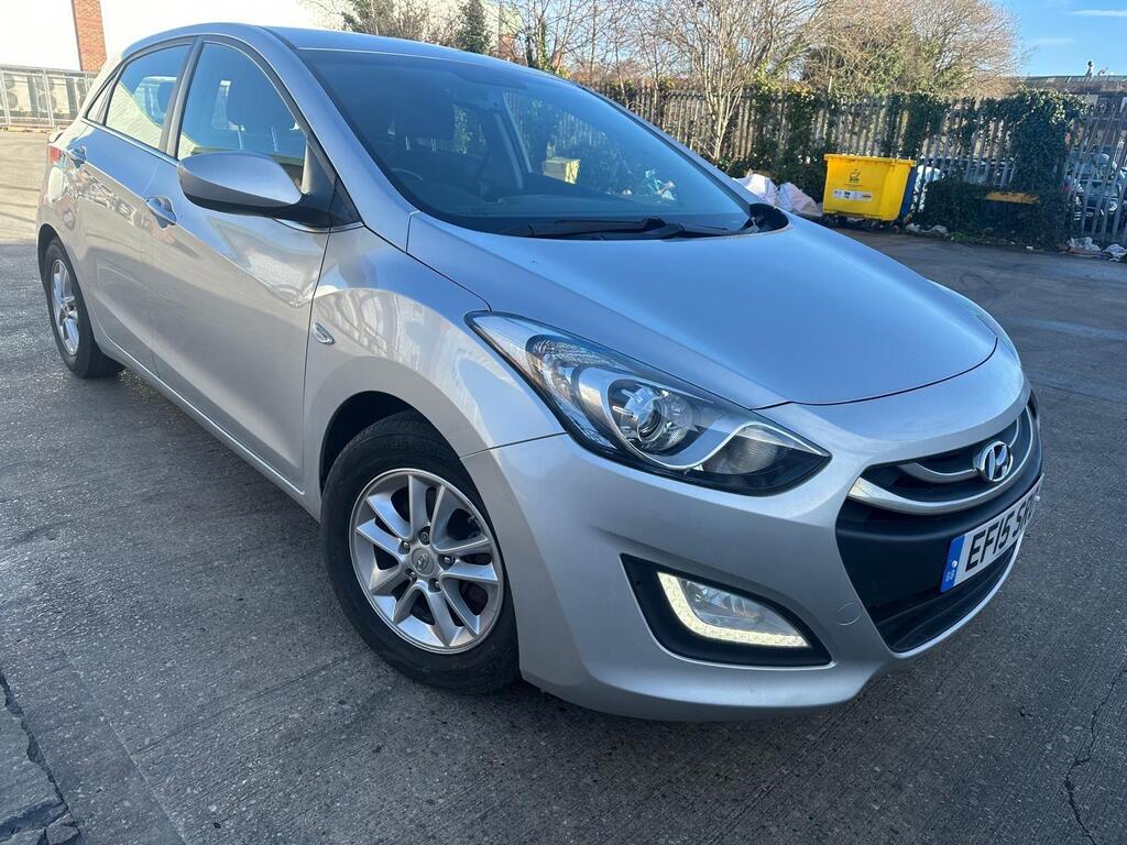 Hyundai i30 Hatchback 1.6 CRDi SE Euro 5 5dr