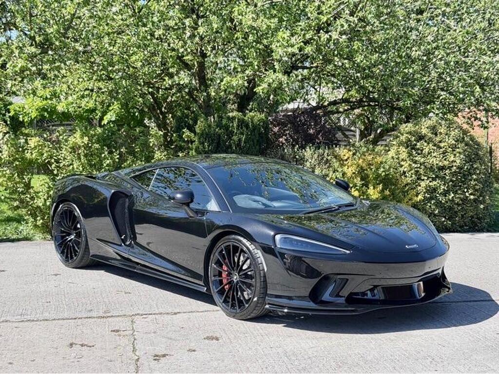 McLaren GT