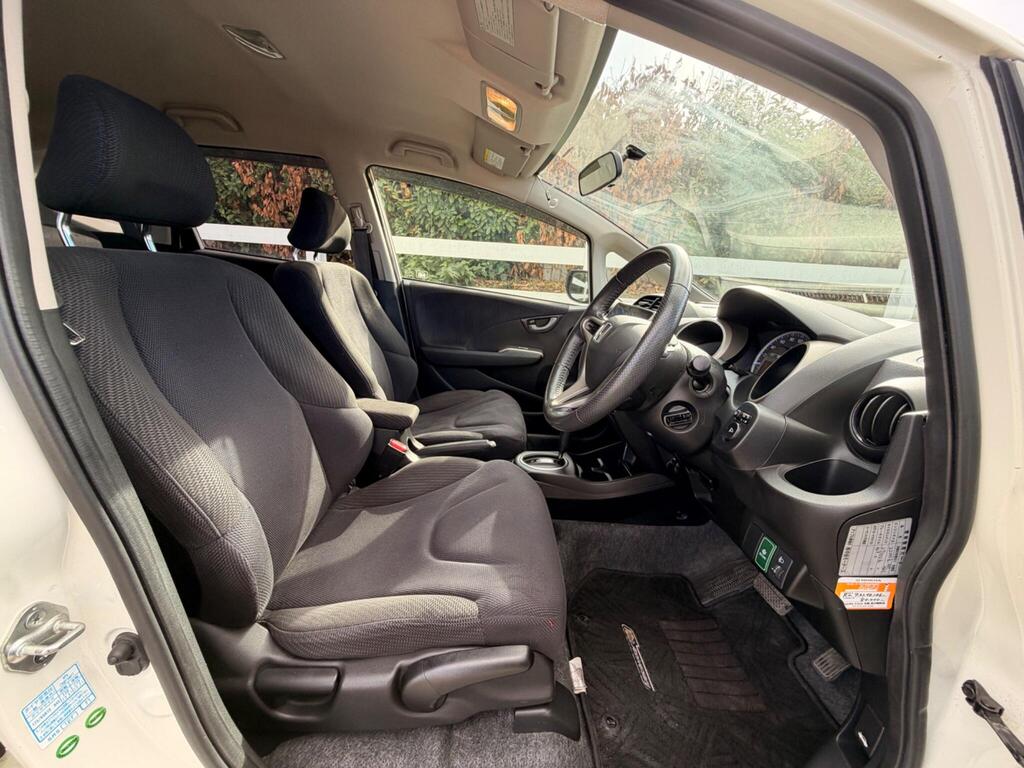 2012 Honda Jazz thumbnail 25