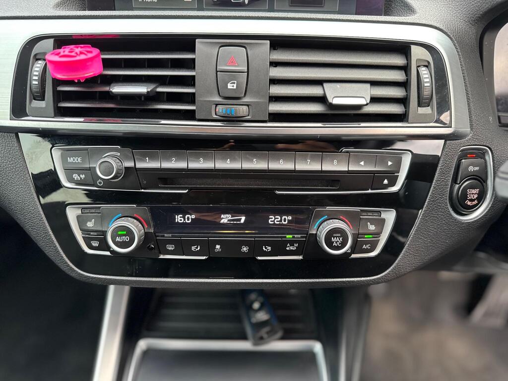 BMW 1 Series 3.0 M140i Shadow Edition Auto Euro 6 (s/s) 3dr thumbnail 45