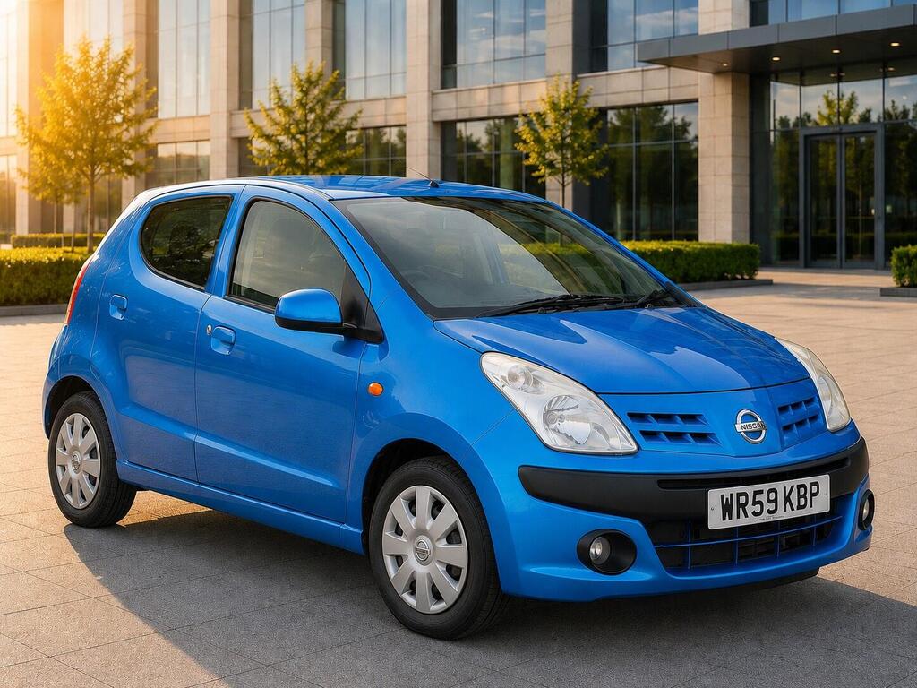 Nissan Pixo