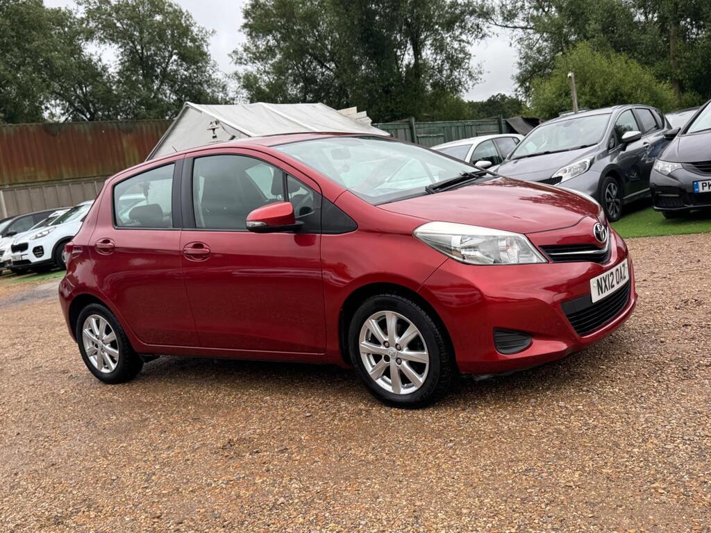 Toyota Yaris Hatchback 1.33 Dual VVT-i TR Euro 5 5dr