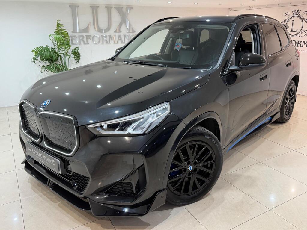 BMW iX1 SUV 30 66.5kWh xLine Auto xDrive 5dr (11kW Charger)