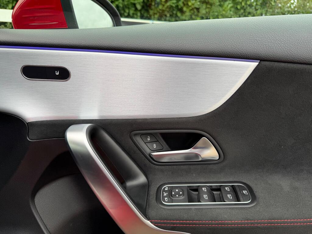 2018 Mercedes-Benz A Class thumbnail 29