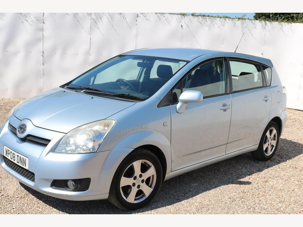 Toyota Corolla Verso MPV 1.8 VVT-i T3 5dr