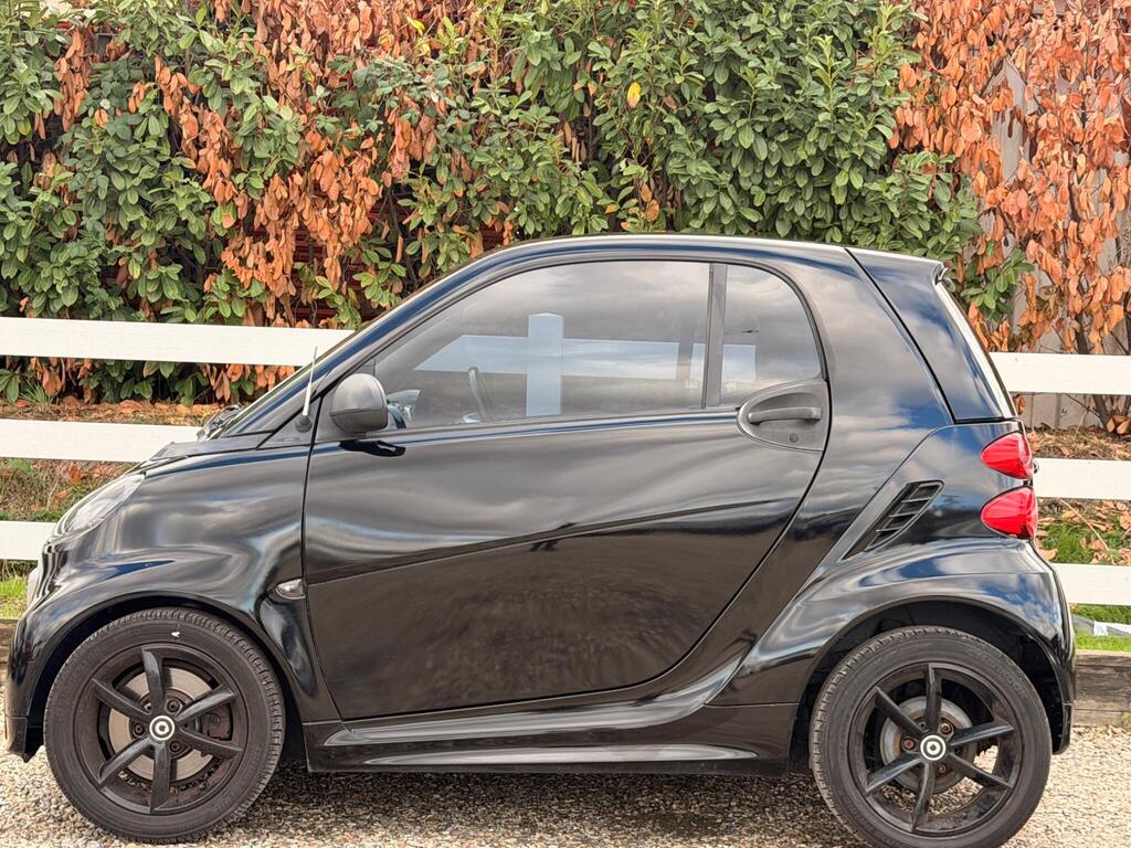 2014 Smart fortwo thumbnail 12