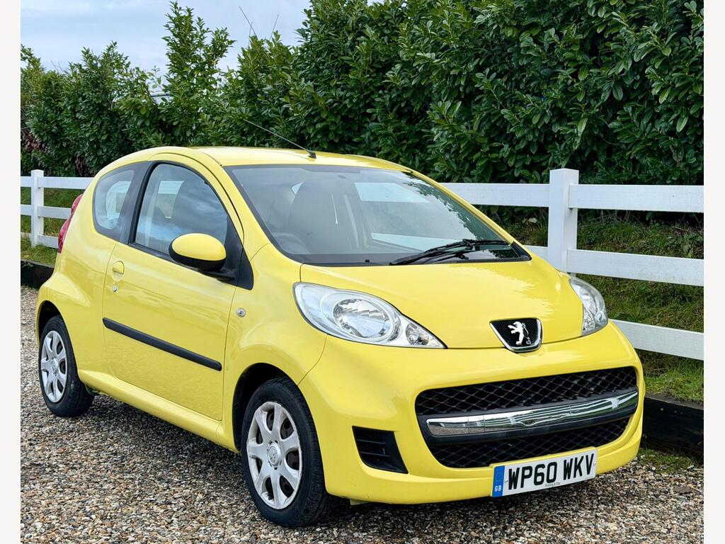 2011 Peugeot 107 thumbnail 6