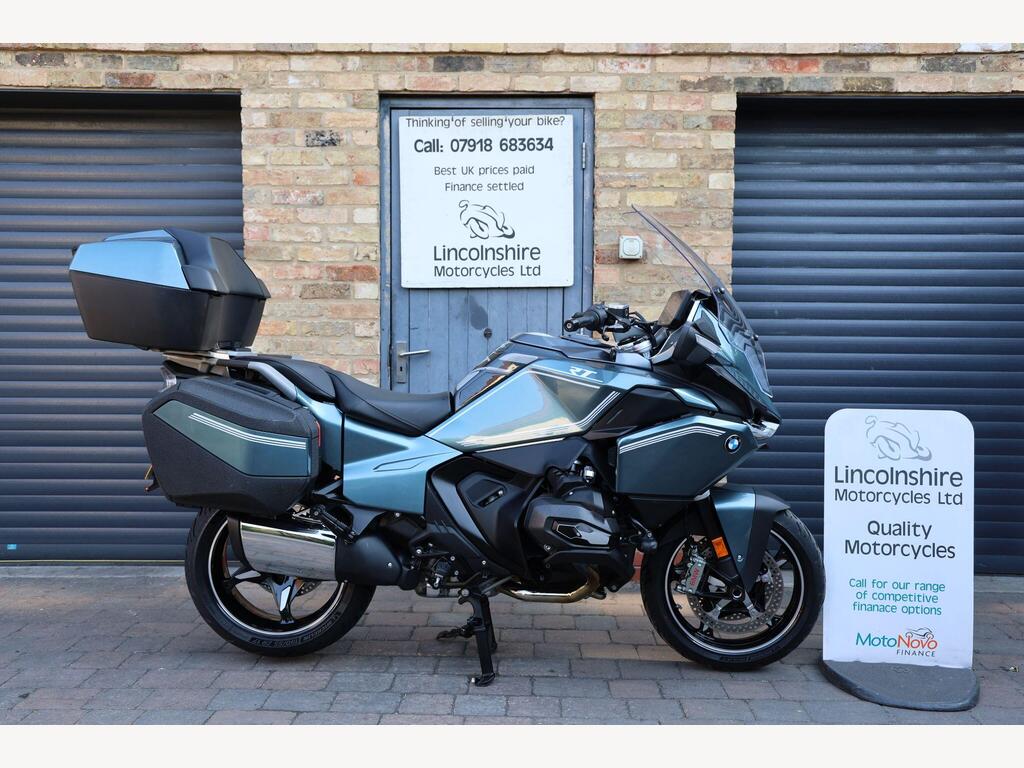 BMW R 1300 RT
