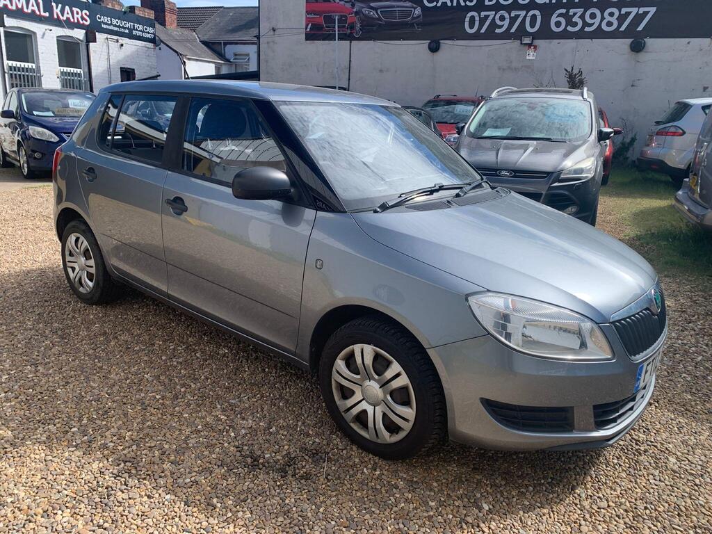 Skoda Fabia Hatchback 1.2 12V S Euro 5 5dr