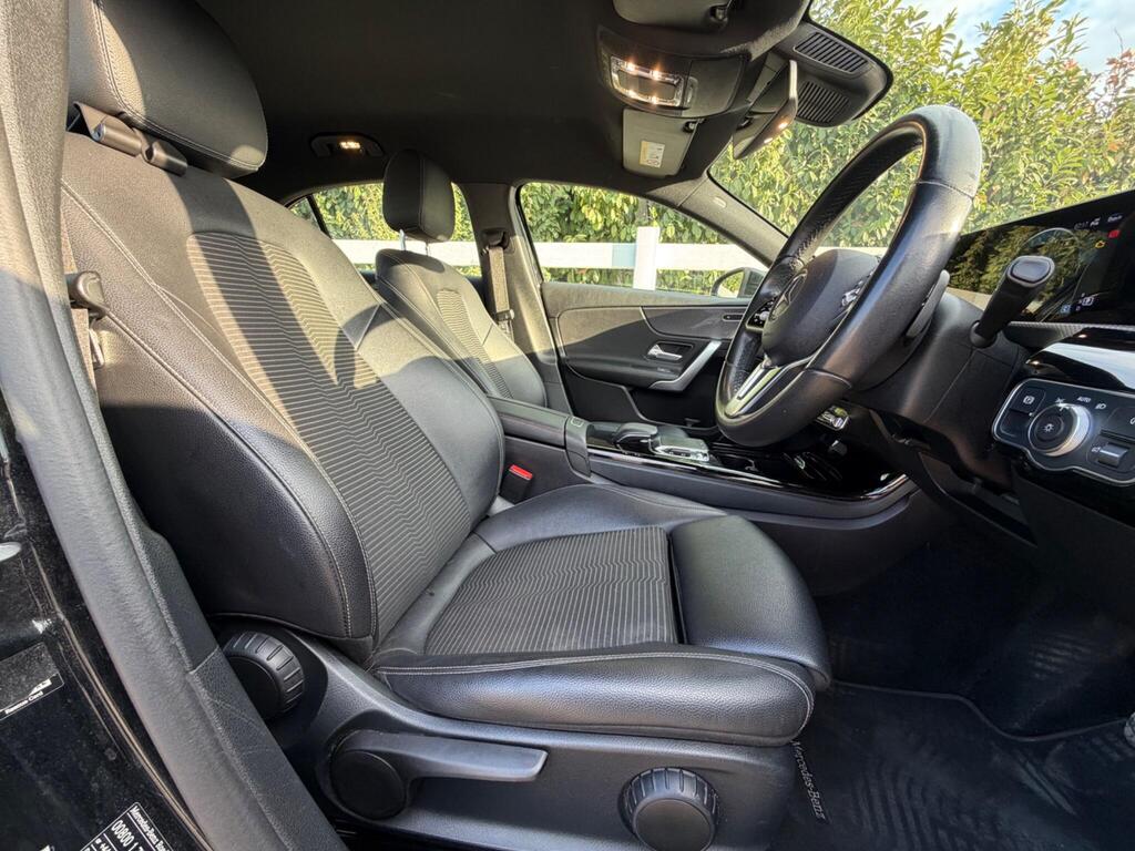 2018 Mercedes-Benz A Class thumbnail 16