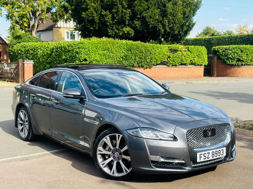 Jaguar XJ Saloon 3.0d V6 Portfolio Auto Euro 6 (s/s) 4dr