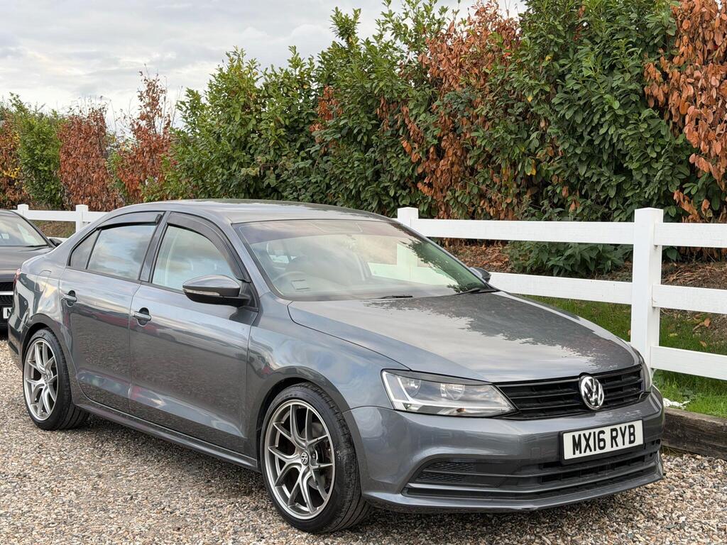 2016 Volkswagen Jetta thumbnail 7