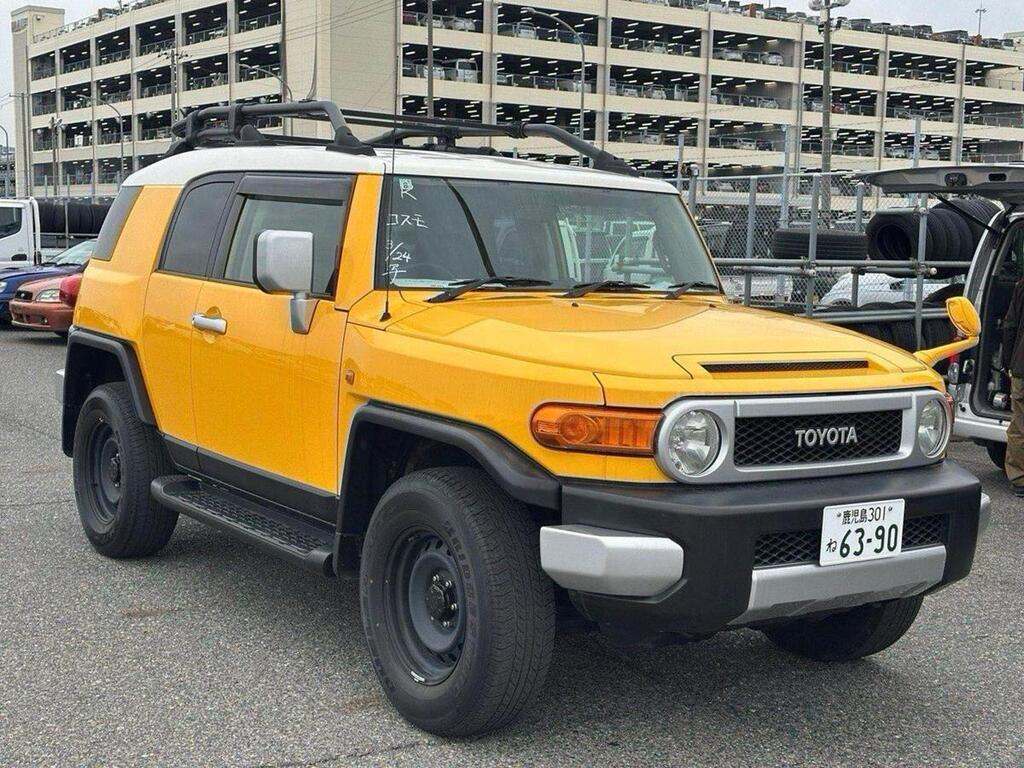 Toyota FJ Cruiser Estate Base Grade