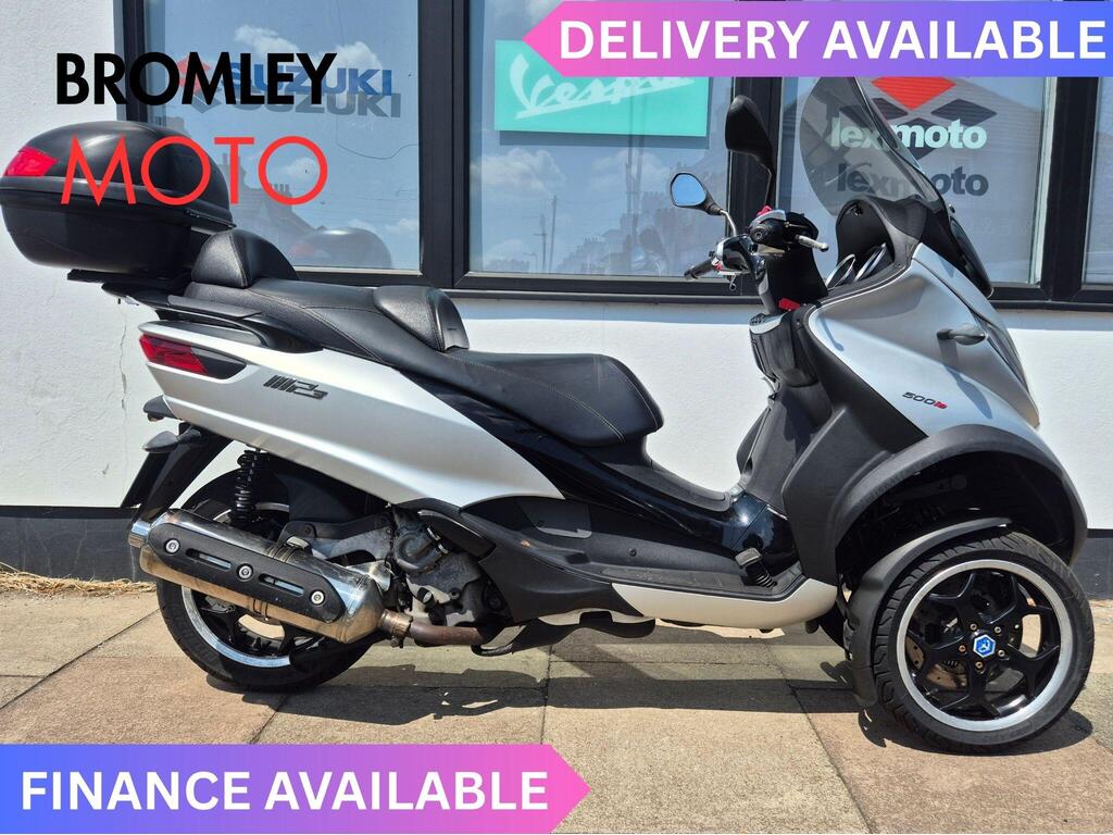 Piaggio MP3 500