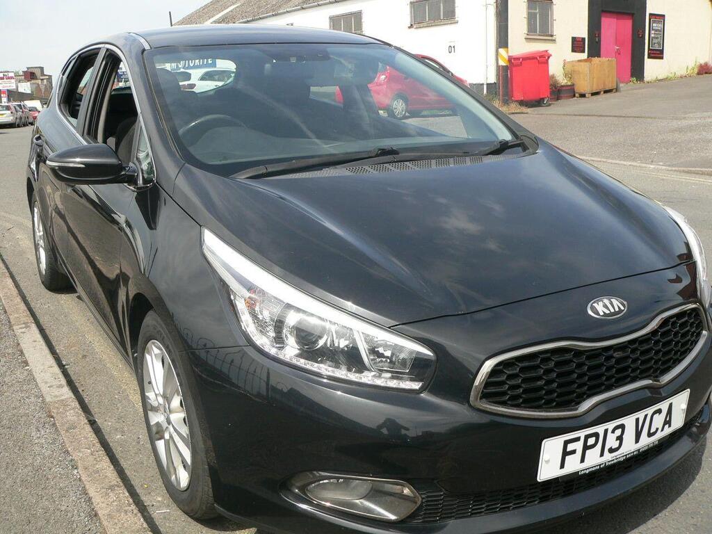 Kia Ceed Hatchback 1.6 CRDi 2 Auto Euro 5 5dr