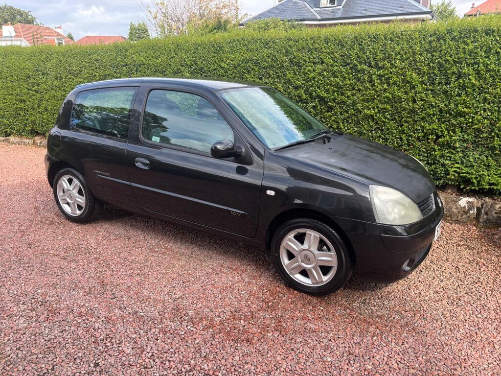 Renault Clio Hatchback 1.2 16v Extreme 4 3dr