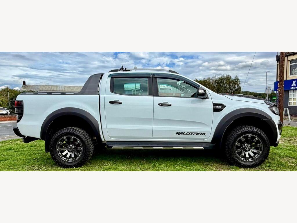 Ford Ranger Pickup 3.2 TDCi Wildtrak Auto 4WD Euro 5 4dr