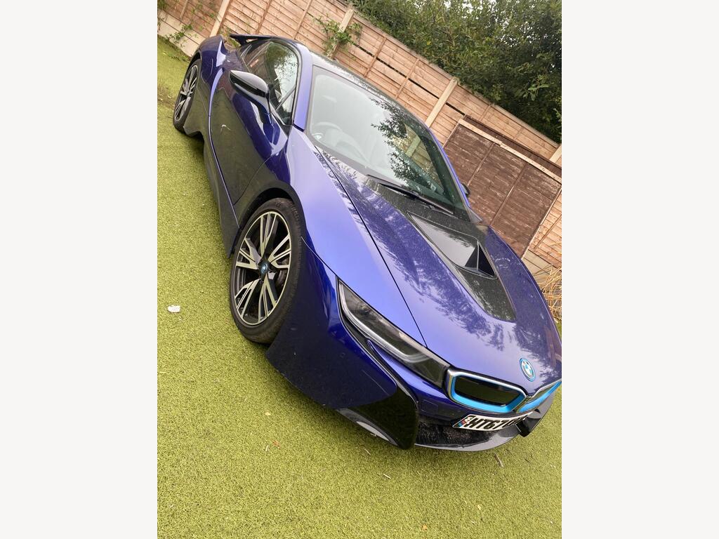 BMW i8
