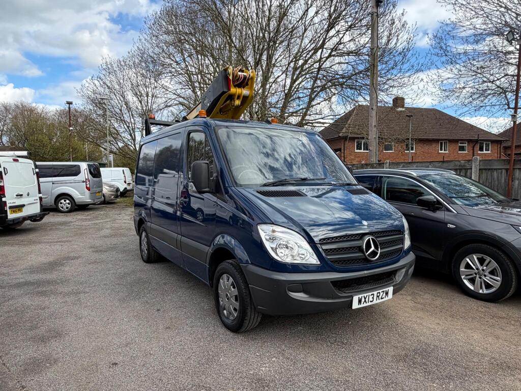 Mercedes-Benz Sprinter Panel Van 2.1 310 CDi RWD L1H1 Cherry Picker