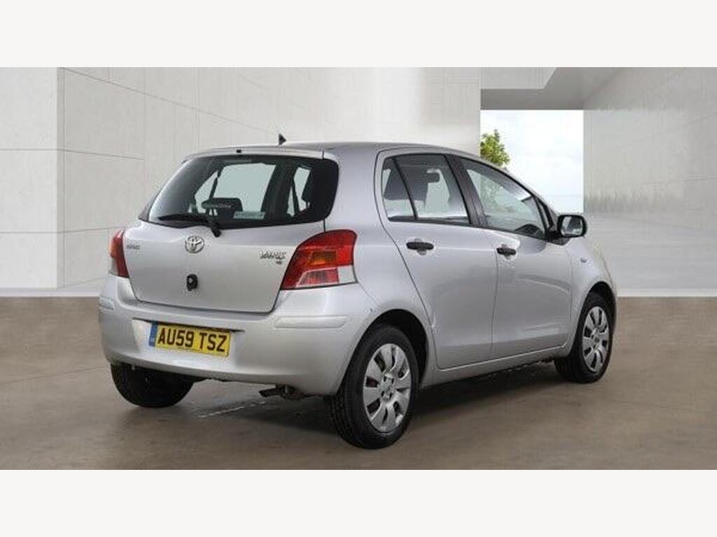 2009 Toyota Yaris thumbnail 8
