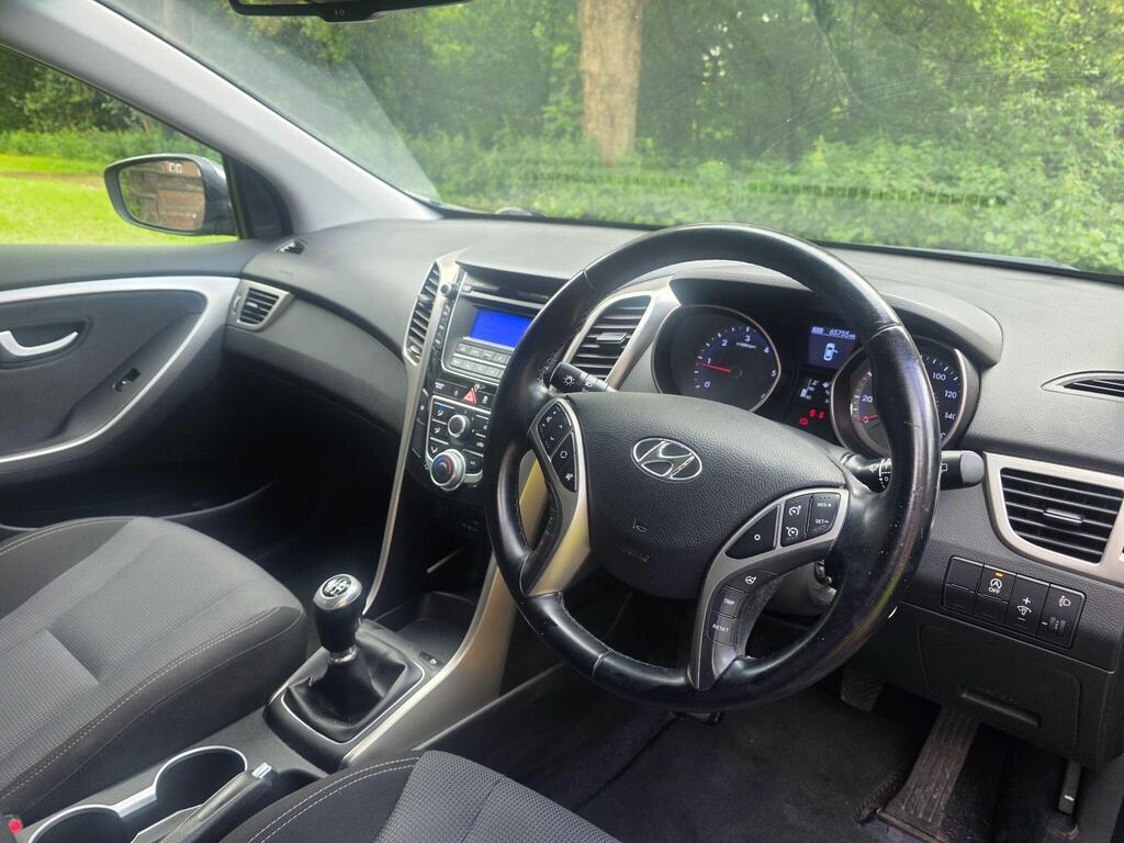2015 Hyundai i30 thumbnail 16