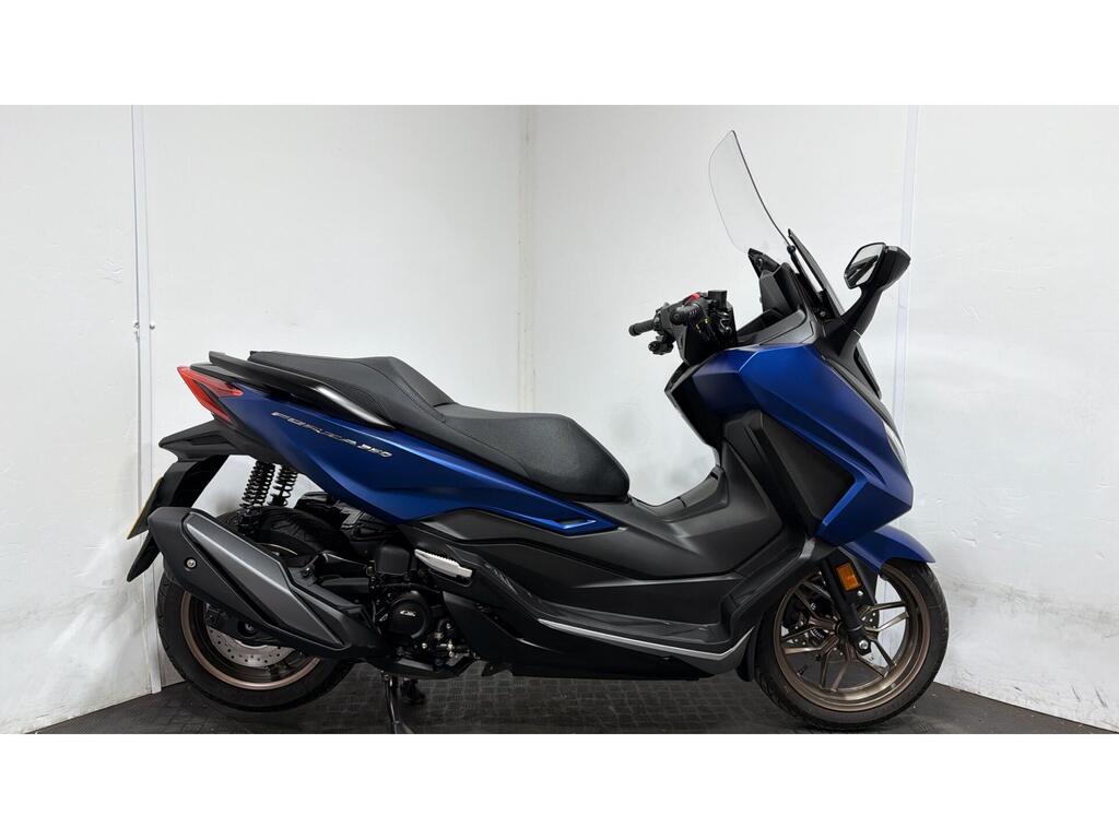 Honda Forza 350
