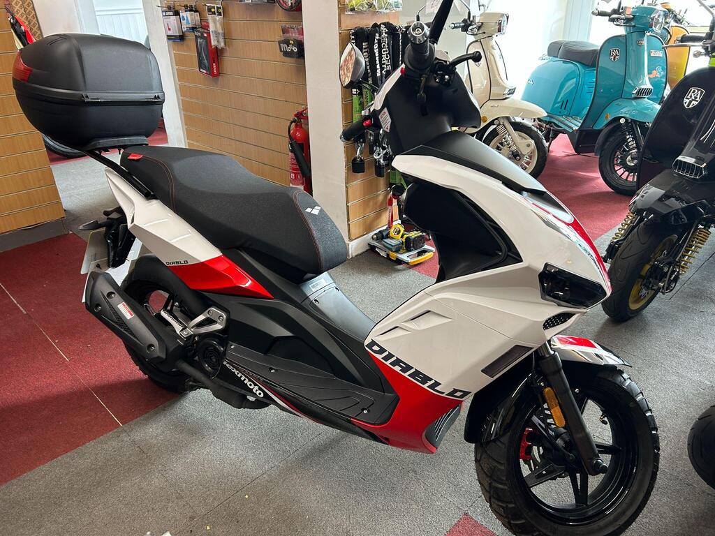 Lexmoto Diablo 50 Scooter 50 CVT Euro 5