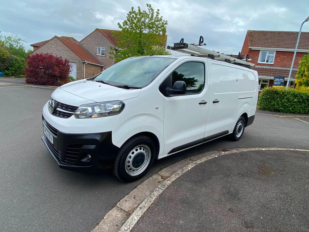 Vauxhall Vivaro Panel Van 1.5 Turbo D 2900 Dynamic L2 H1 Euro 6 (s/s) 6dr