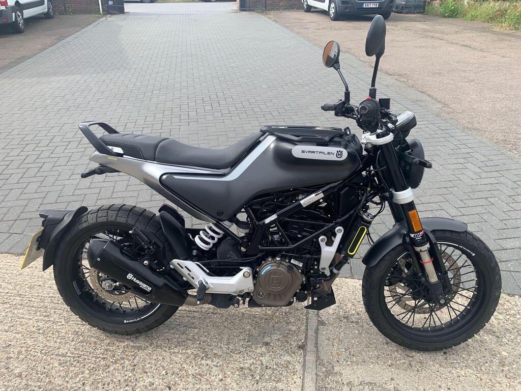 Husqvarna Svartpilen 125 Naked 125 Euro 5