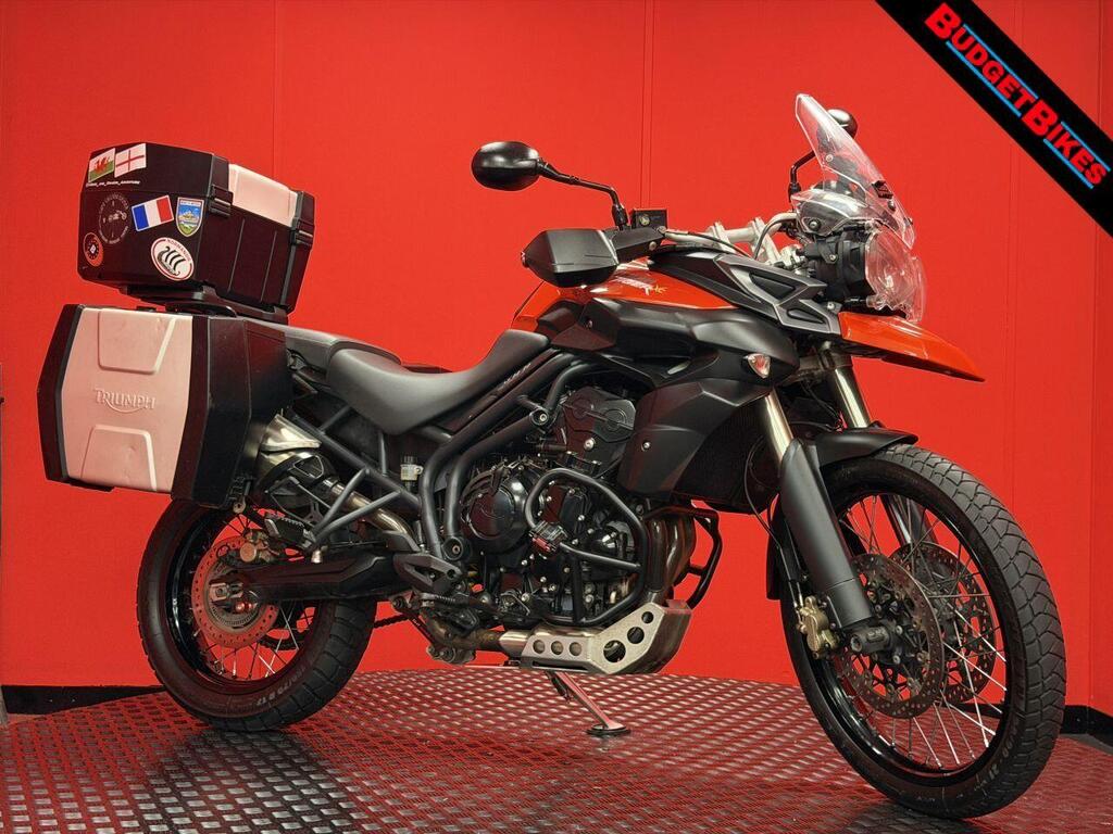 Triumph Tiger 800