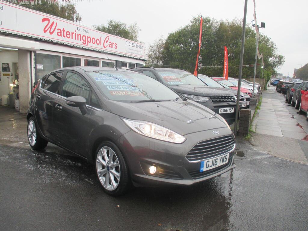 Ford Fiesta Hatchback 1.0T EcoBoost Titanium Euro 6 (s/s) 5dr