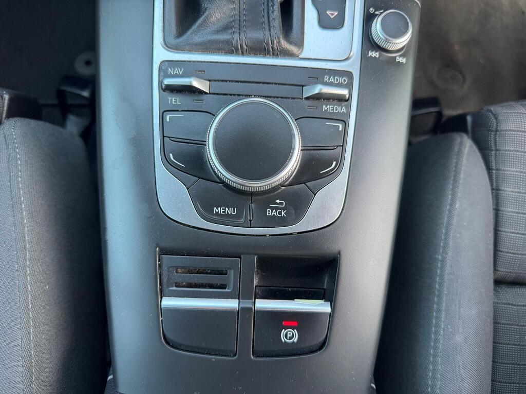 2013 Audi A3 thumbnail 28