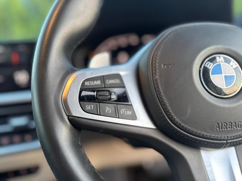 BMW 3 Series 2.0 330e 12kWh M Sport Auto Euro 6 (s/s) 4dr thumbnail 27