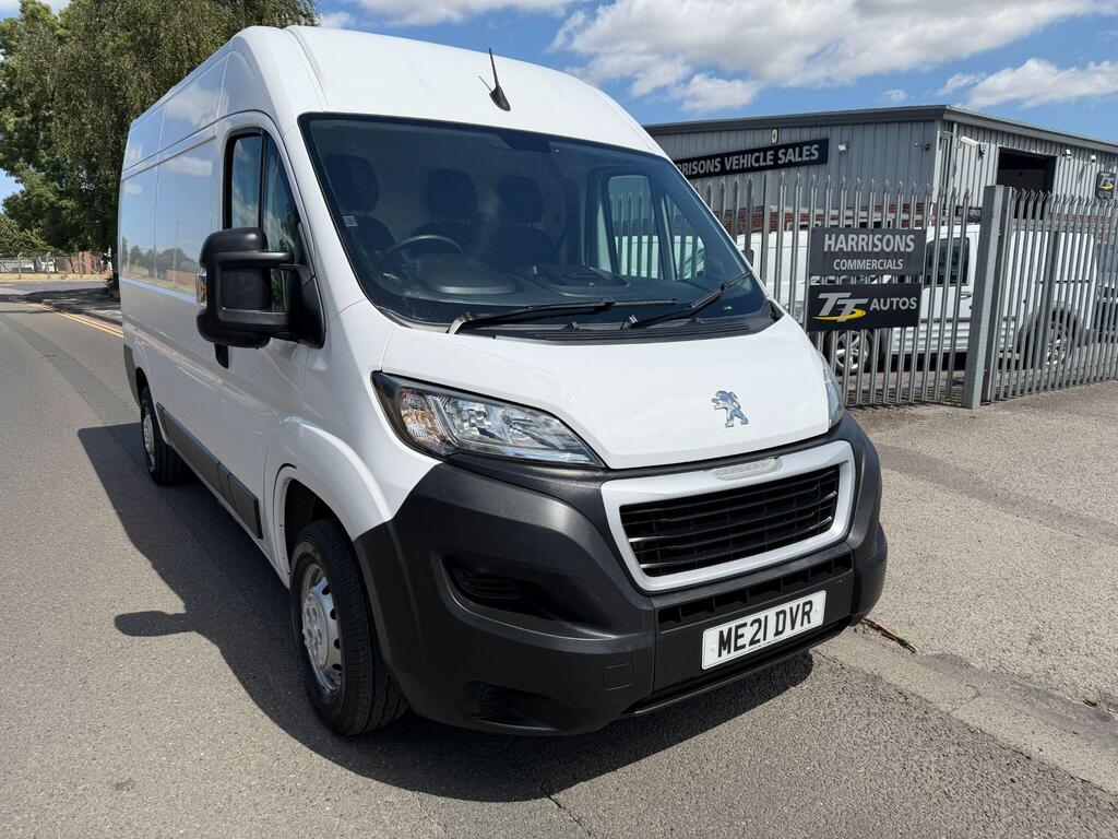 Peugeot Boxer Panel Van 2.2 BlueHDi 335 Professional L2 H2 Euro 6 (s/s) 5dr