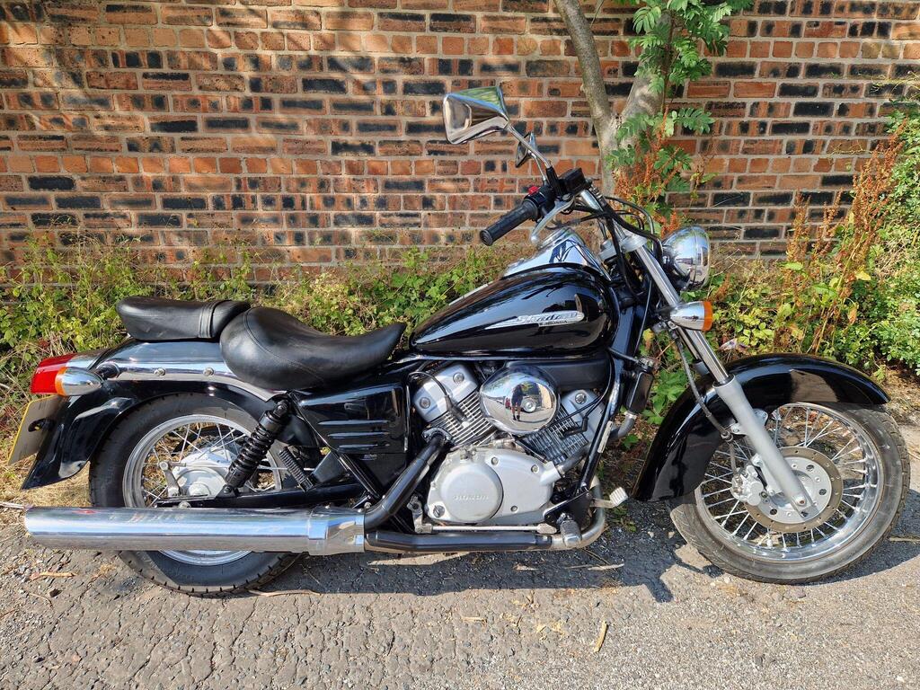 Honda VT125 Shadow Custom Cruiser