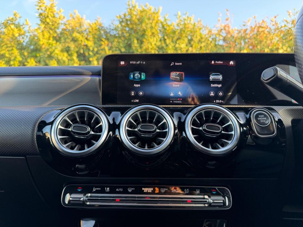 2022 Mercedes-Benz A Class thumbnail 30