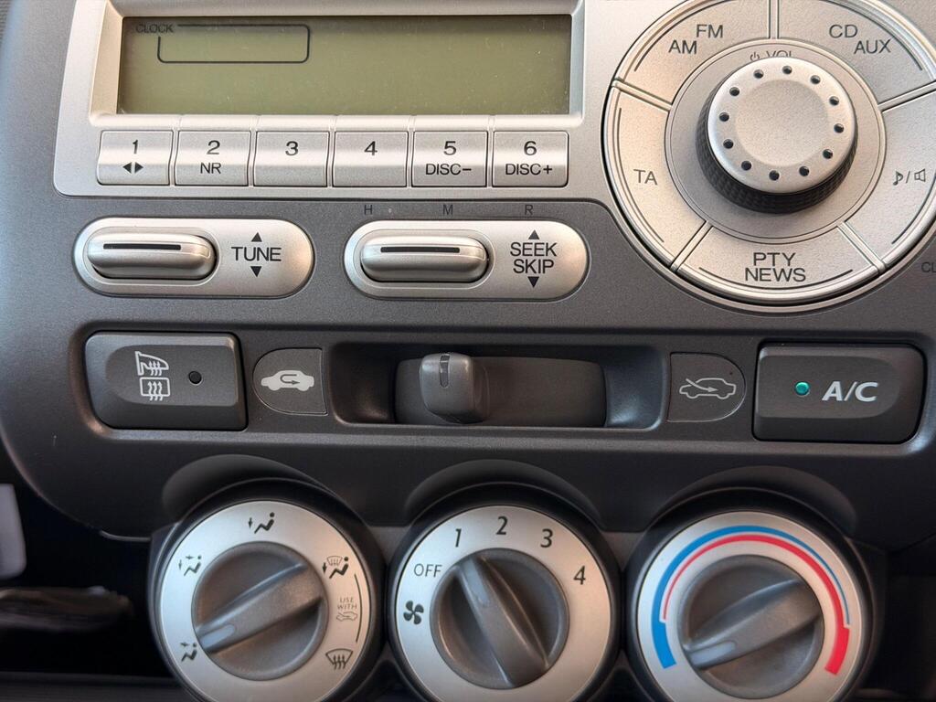 2008 Honda Jazz thumbnail 45