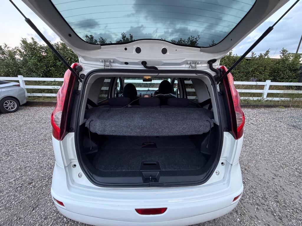 2010 Nissan Note thumbnail 24