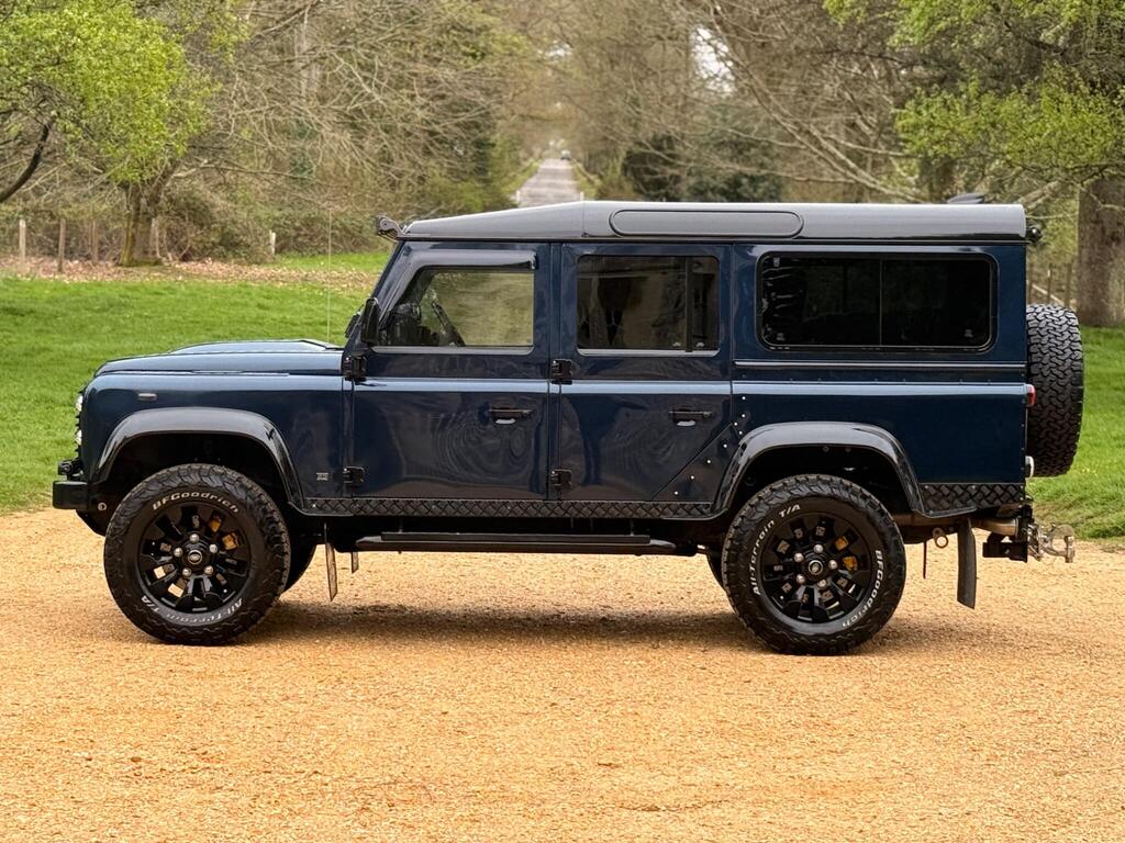 Land Rover Defender 110 SUV 2.2 TDCi XS Station Wagon 4WD MWB Euro 5 5dr
