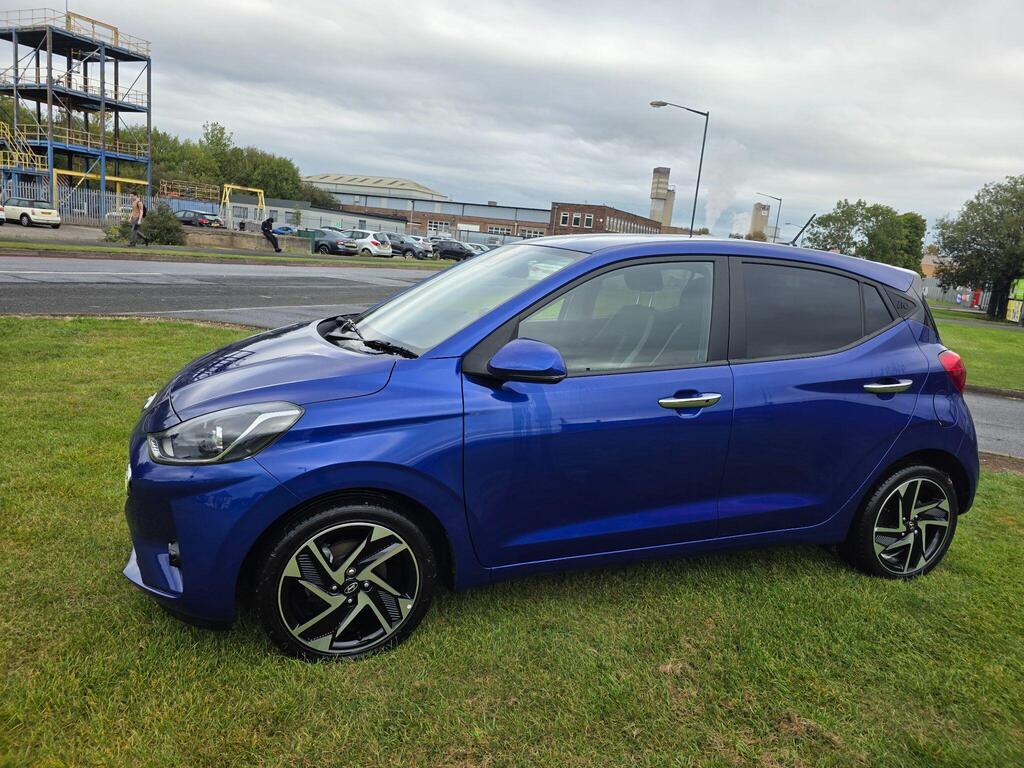 Hyundai i10 Hatchback 1.0 Premium Euro 6 (s/s) 5dr