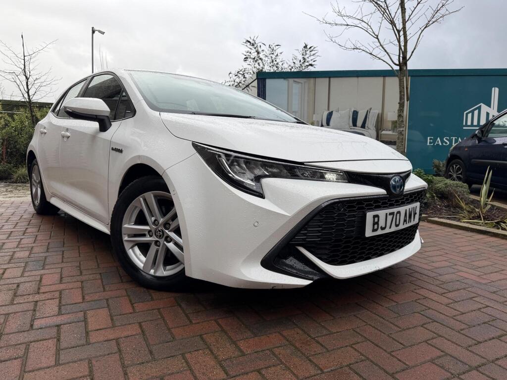 Toyota Corolla Hatchback 1.8 VVT-h Icon Tech CVT Euro 6 (s/s) 5dr