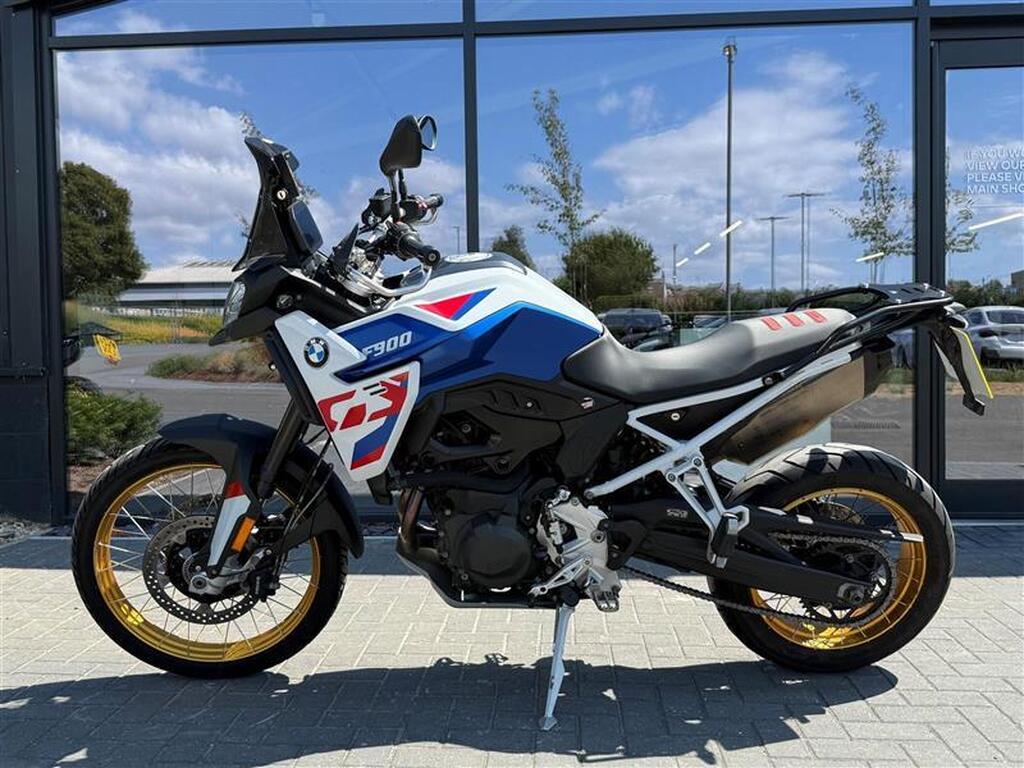 BMW F 900 GS