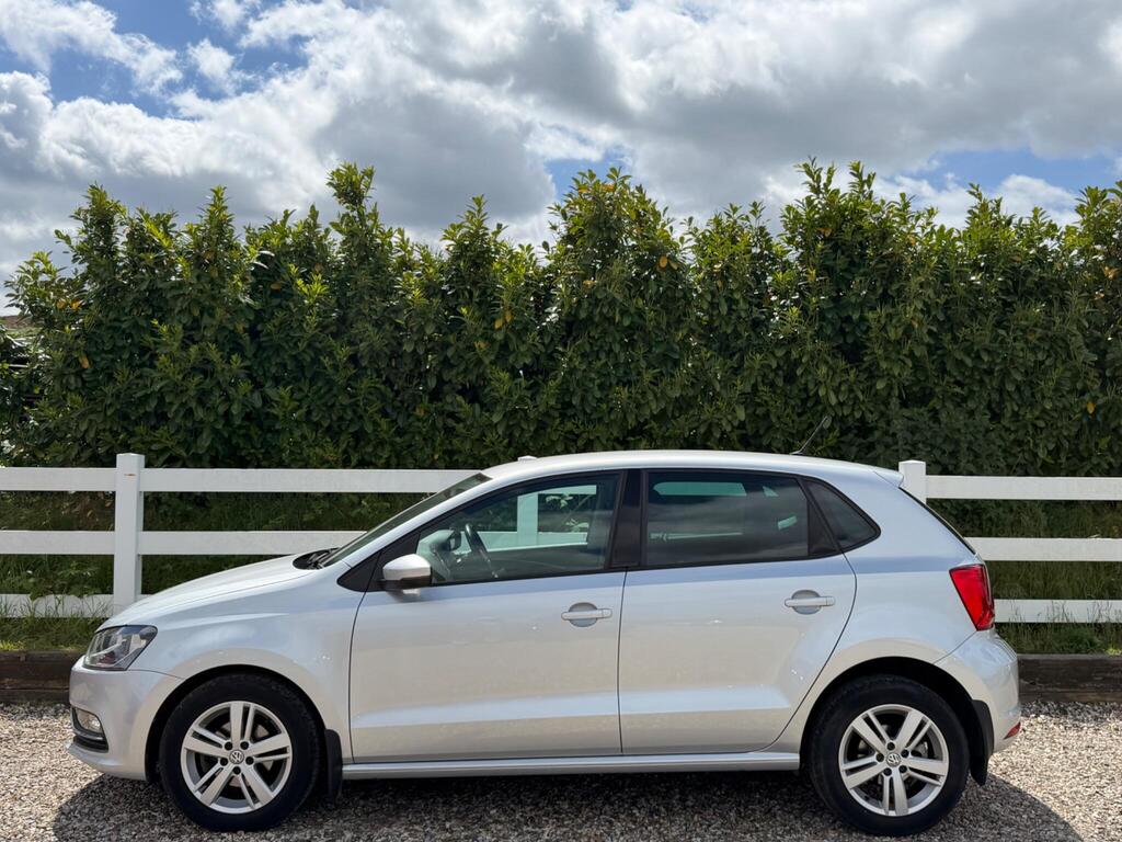 2016 Volkswagen Polo thumbnail 10