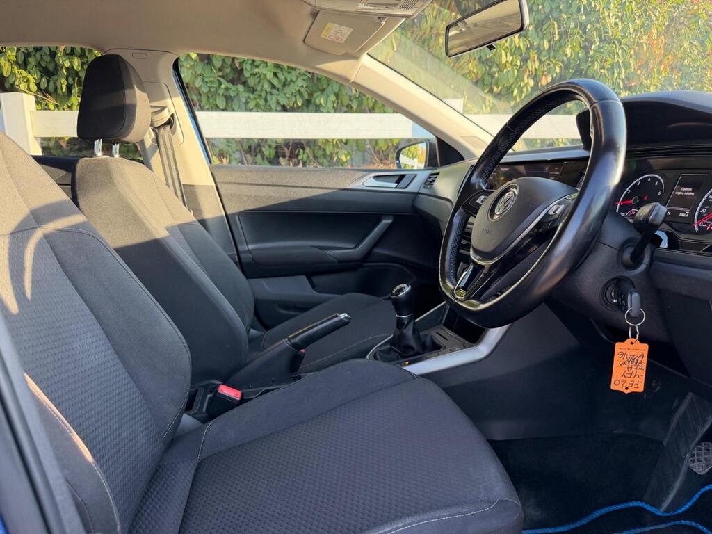 2020 Volkswagen Polo thumbnail 16